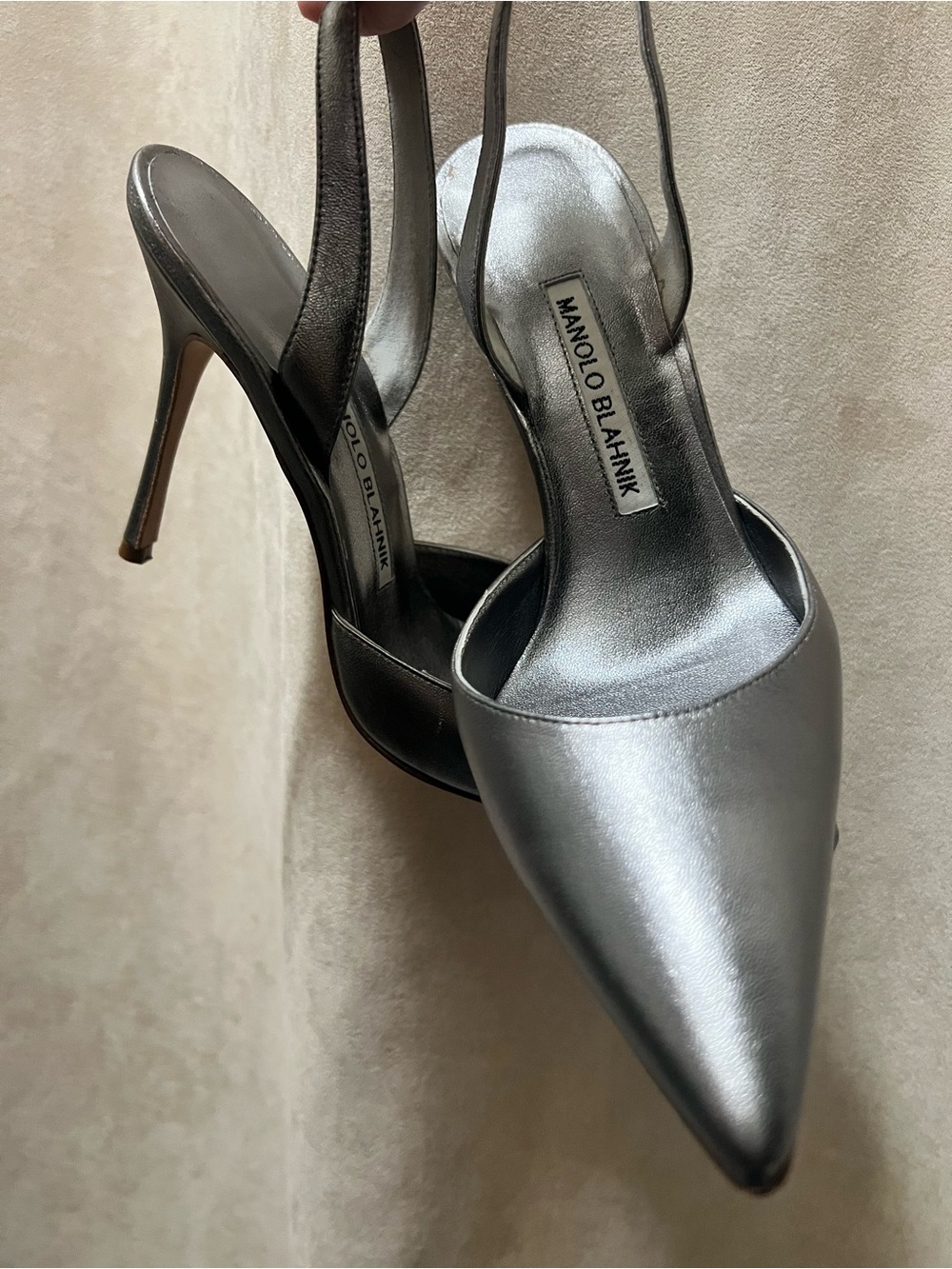 Manolo Blahnik Metallic Silver Pointed Slingback Pumps - Picture 6 of 6